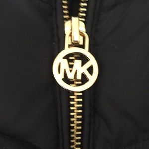 Winter Vest Michael Kors. Large.